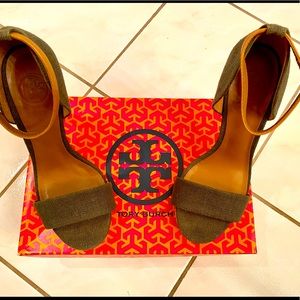 Tory Burch , 5-6 inch , olive / royal tan 🔥🌺👠